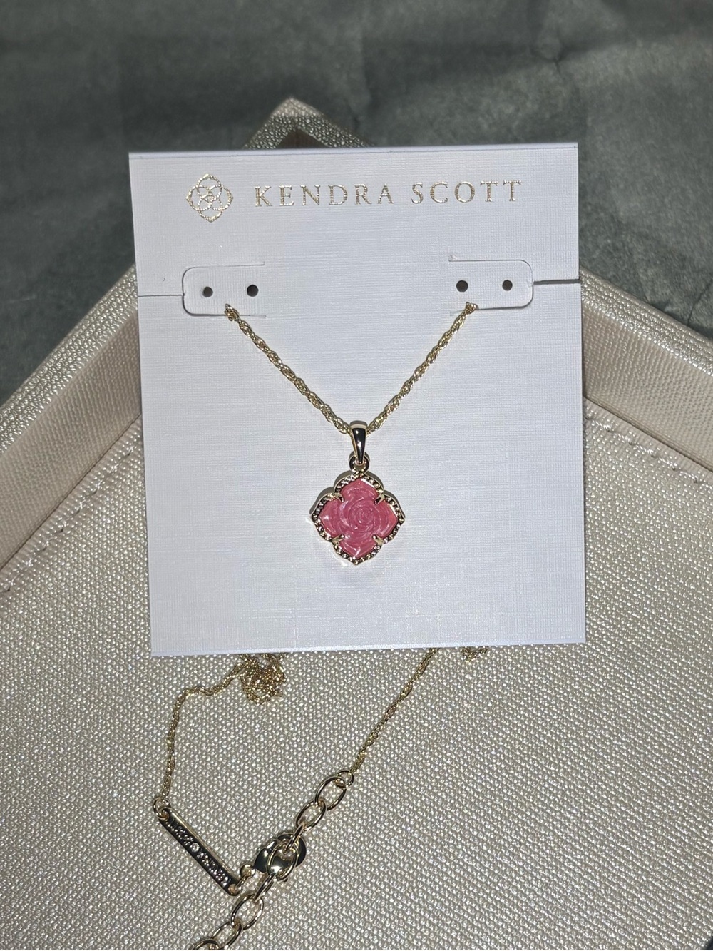 Kendra Scott Rose Pink Pendant Necklace New